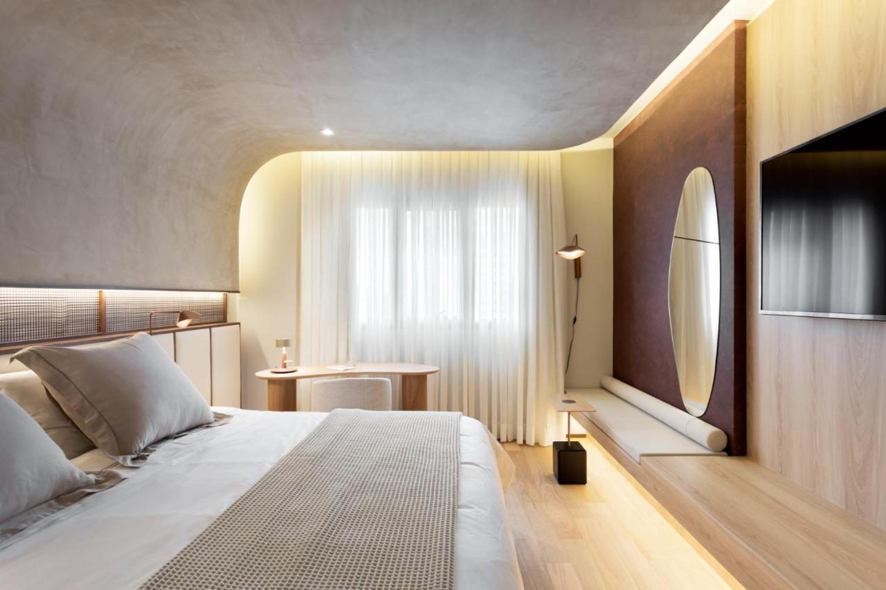 Qoya Hotel Curitiba, Curio Collection By Hilton Bagian luar foto